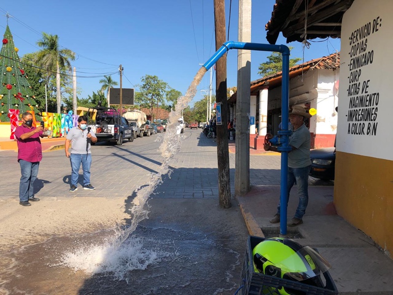 Más de 3 mil 500 personas ya tienen agua potable en cabecera municipal de La Unión
