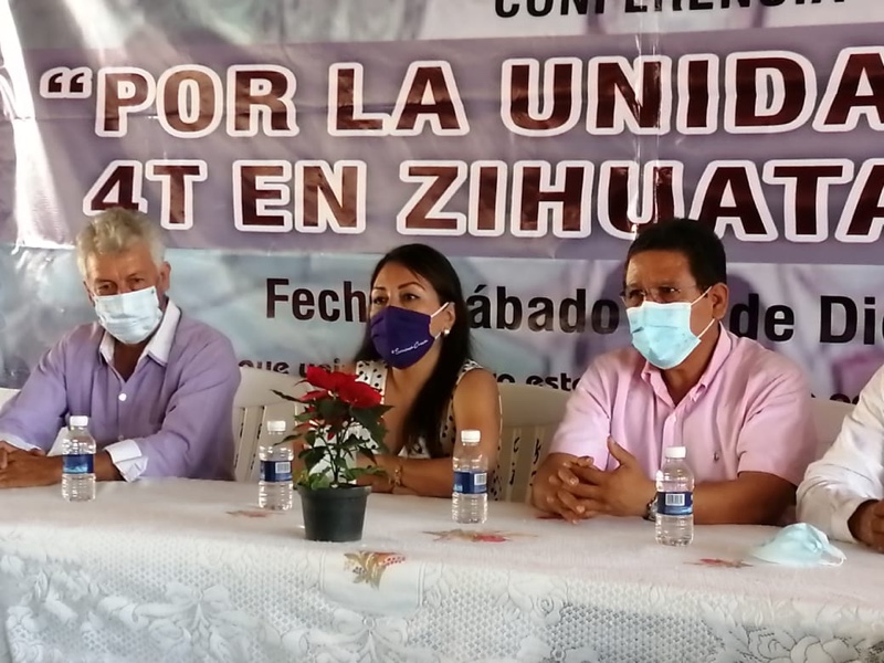Llama Maricarmen Cabrera a la unidad y poner al centro la 4T