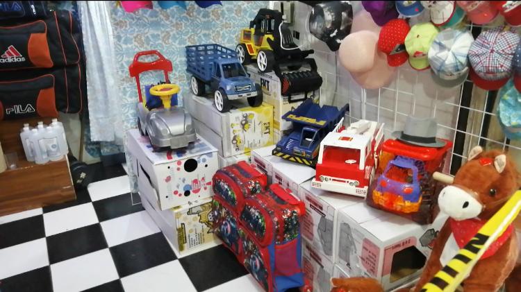 Comerciantes mantienen buena expectativa por venta nocturna de Reyes
