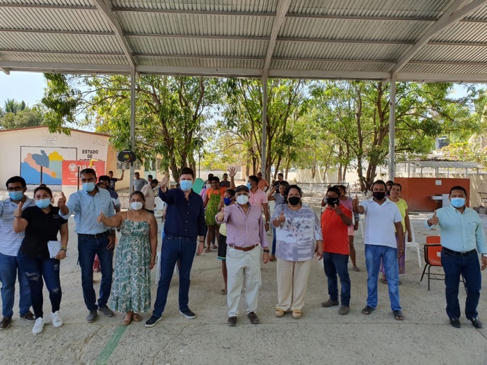 Asiste Manuel Añorve al El Arenal en Acapulco a inauguración de obra