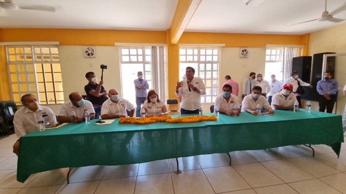 Mario Moreno plantea posibilidad de crear el Instituto del Transporte Organizado