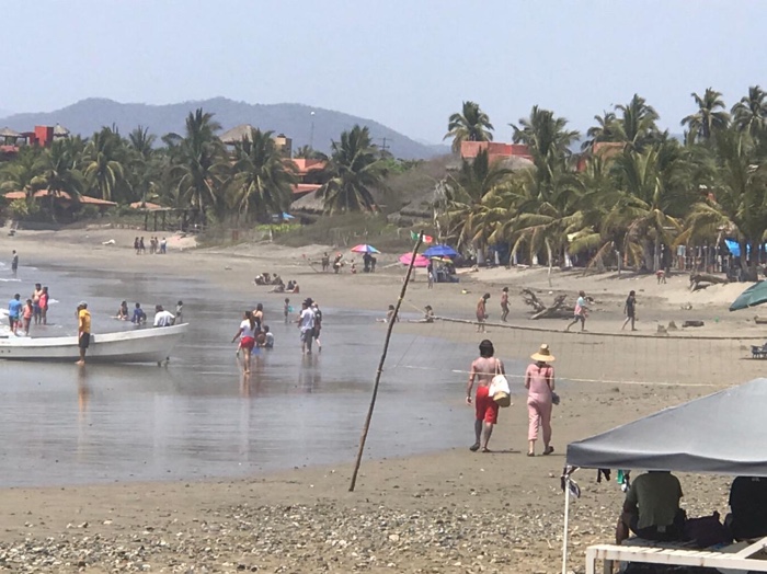 Saldo blanco en playas de La Unión
