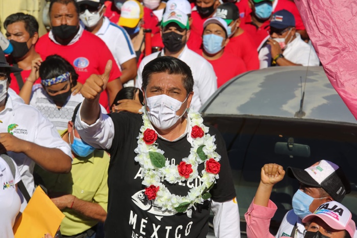 En mi gobierno, sacaremos adelante al puerto, dijo Mario Moreno