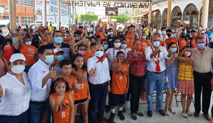 Acompaña el Senador Añorve a candidatos de la alianza PRI-PRD en Costa Chica