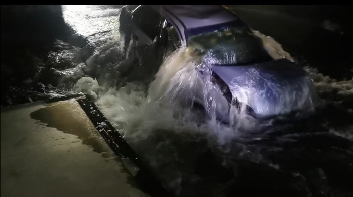 Chocan y fallecen dos personas en La Marina Ixtapa