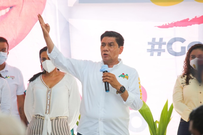 Internacionalizar productos frutícolas de Guerrero, el compromiso de Mario Moreno