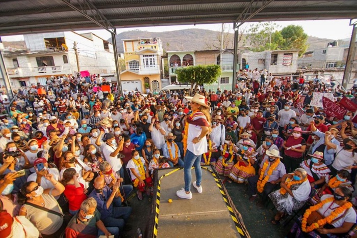 En Chilapa, ofrece Evelyn Salgado Pineda total apoyo y respeto a los pueblos originarios