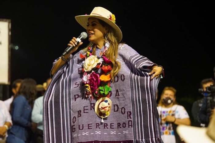 Inicia Evelyn Salgado Pineda gira de agradecimiento en la Montaña de Guerrero