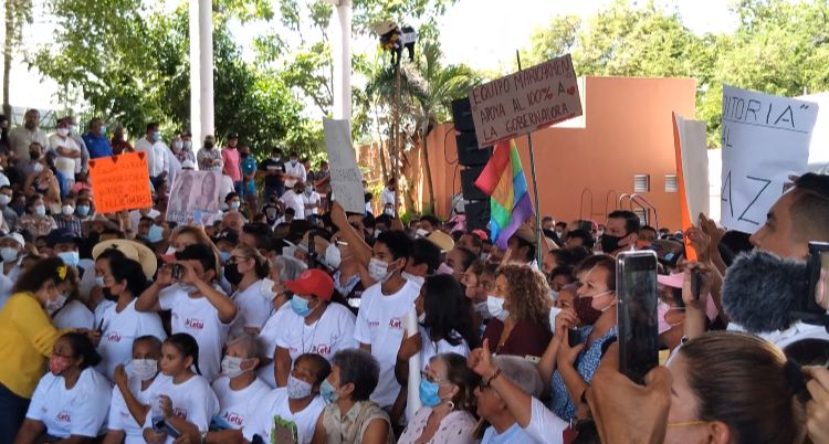 Médicos piden a gobernadora electa, apoyo para hospital de Petatlán