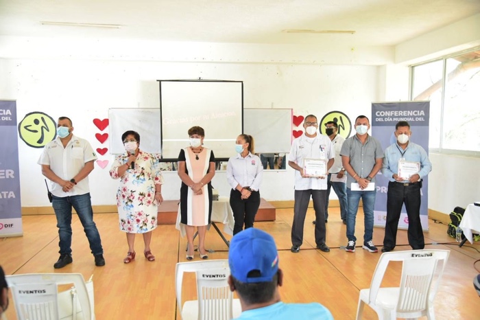 DIF Zihuatanejo  desarrolla aplicación de pruebas para detectar cáncer prostático