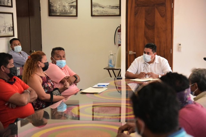 Gobierno de Zihuatanejo apoyará a restauranteros para embarque y desembarque