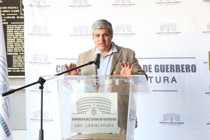 Permanece el diálogo en el Congreso en busca  de solucionar el conflicto laboral: Sánchez Esquivel