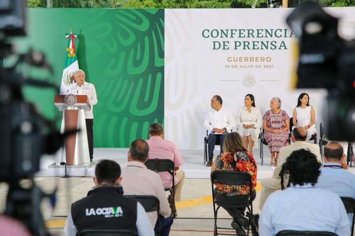 Agradece AMLO a Astudillo por su frecuente asistencia en las Mesas de Seguridad
