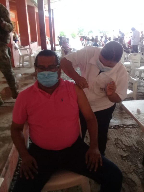 Población de 40-49, respondió al refuerzo de vacuna antiCovid