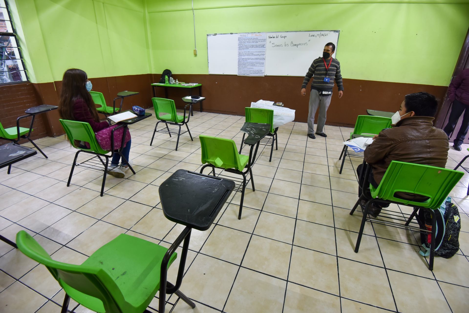 Clases presenciales no se resolverá en este momento; Astudillo Flores