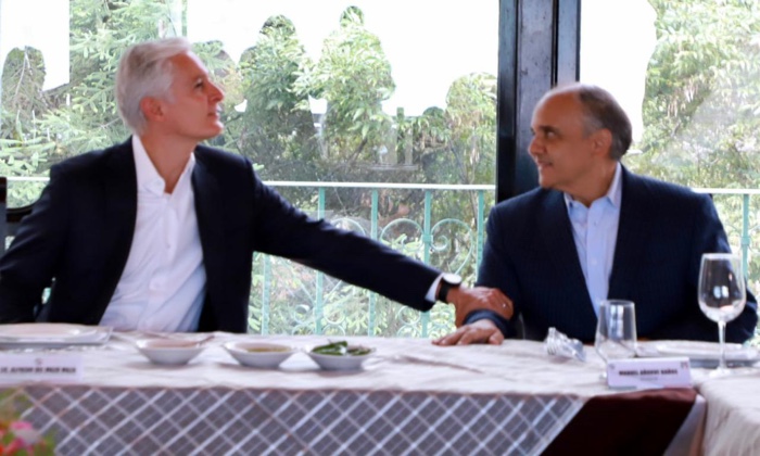 Participa Senador Manuel Añorve en Plenaria del Grupo Parlamentario del PRI