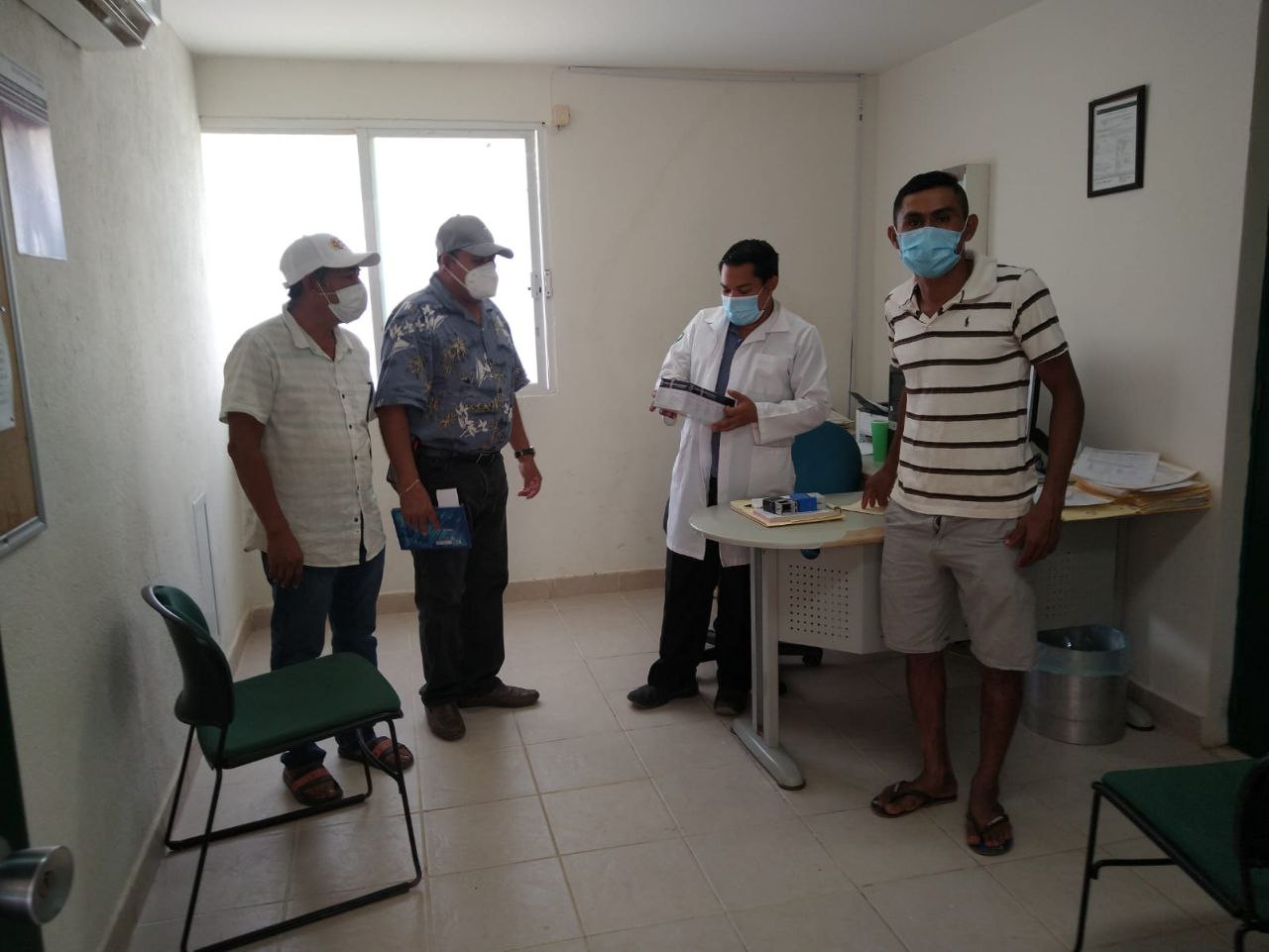 Envían 20 pruebas de Covid-19 a Troncones
