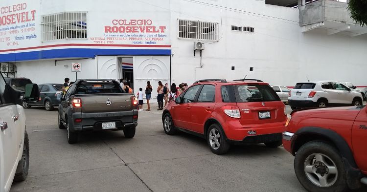 Ya son 10 las escuelas en Zihuatanejo con clases presenciales
