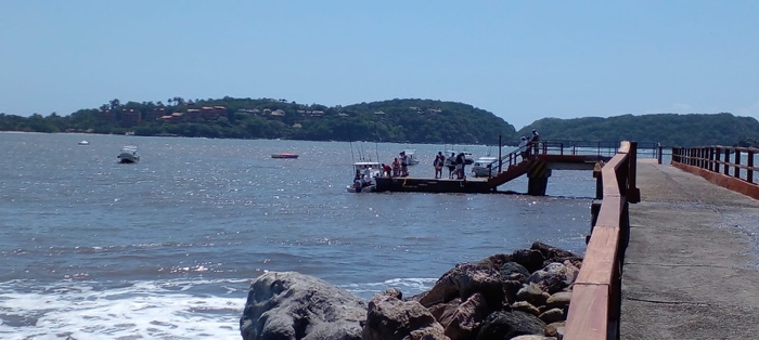 Luego de cuatro días, se reabre puerto a la navegación de Zihuatanejo