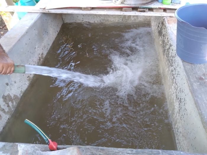 Llega agua potable en pipas a colonias de San Jeronimito