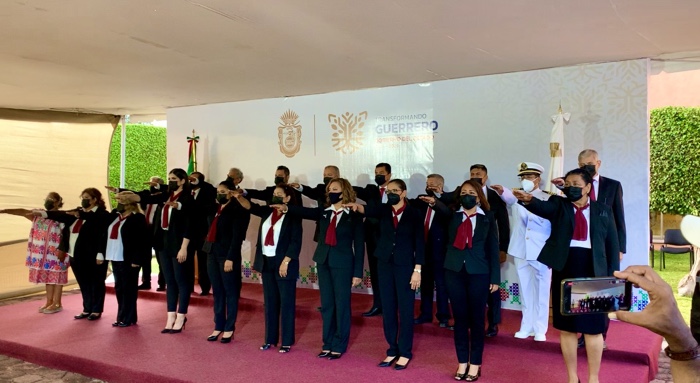 Evelyn Salgado presenta al nuevo gabinete estatal