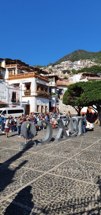 Fin de semana largo deja derrama económica de alrededor de 351 mdp en Guerrero