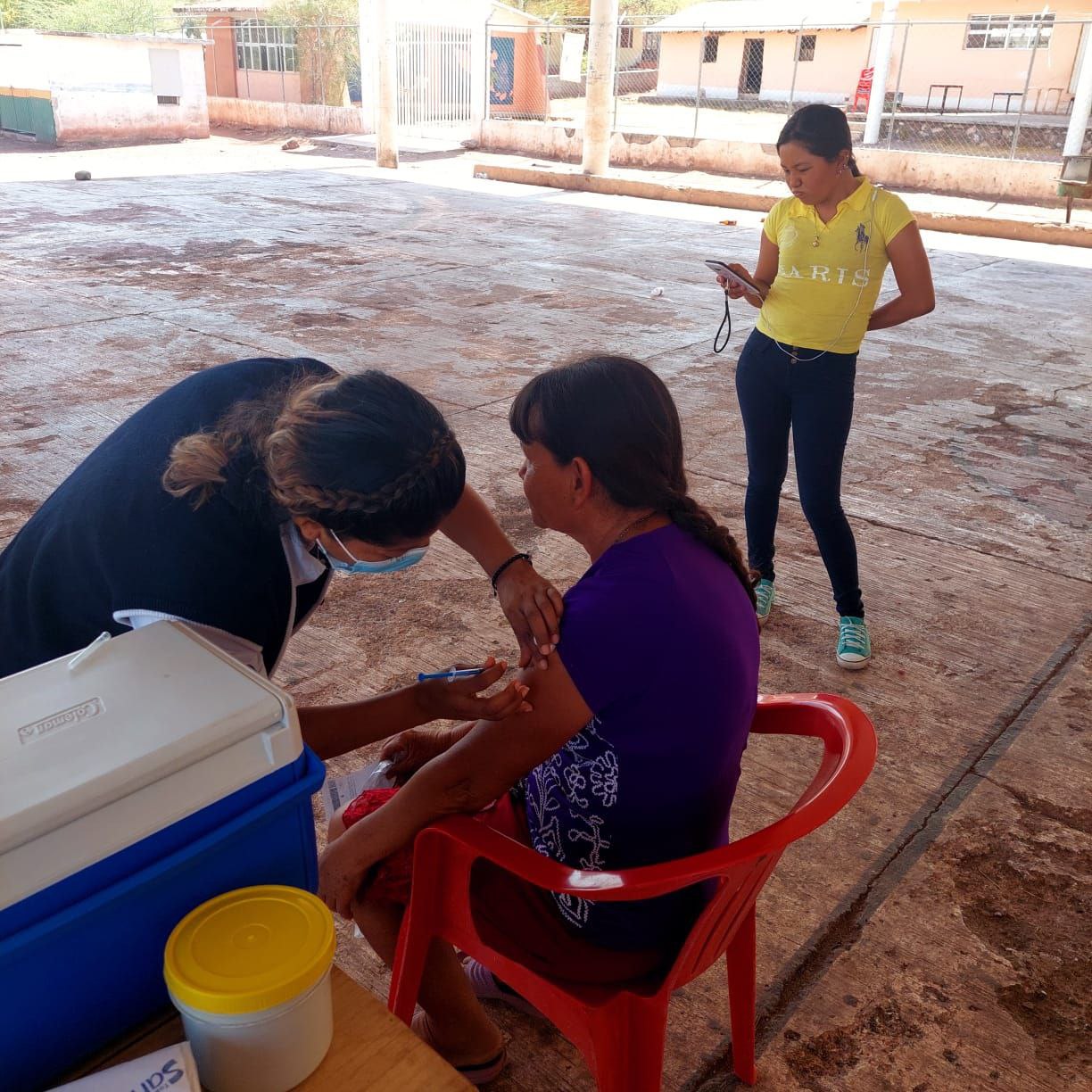 Secretaría de Salud, aplicará vacuna anticovid-19 en rancherías de  Coahuayutla