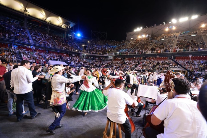 Guerrero ofrece cálida velada a los invitados al Tianguis Turístico
