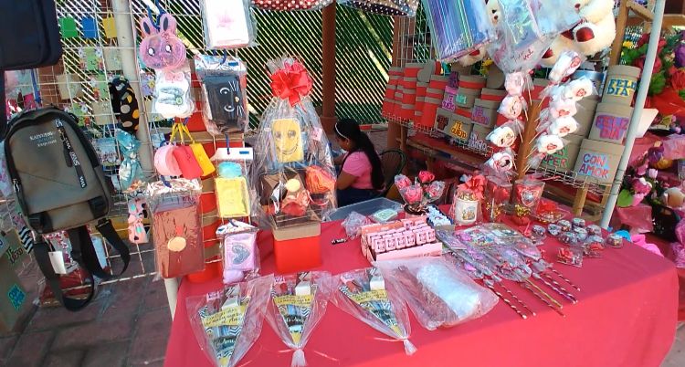 Comerciantes esperan buenas ventas, este 10 de mayo