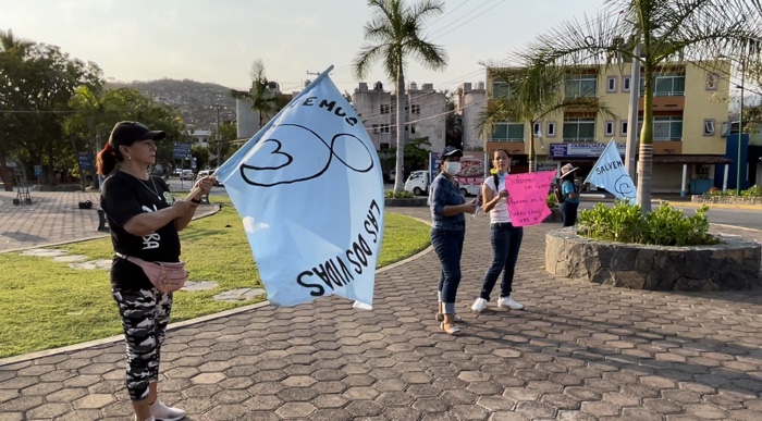 Protesta grupo ProVida en Zihuatanejo con la despenalización del aborto