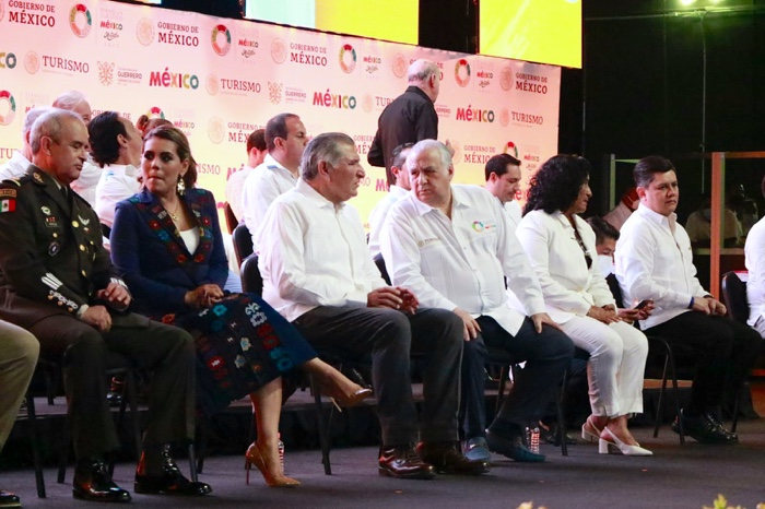 Erradicar la concentración del turismo de 6 plazas turísticas: Miguel Torruco