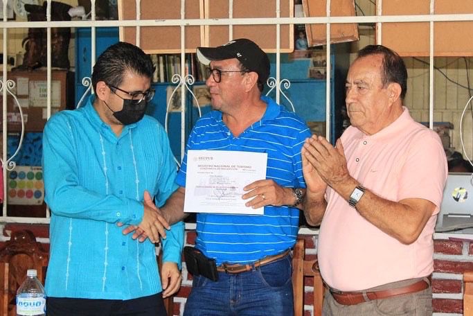 SECTUR continua capacitación en atención a visitantes