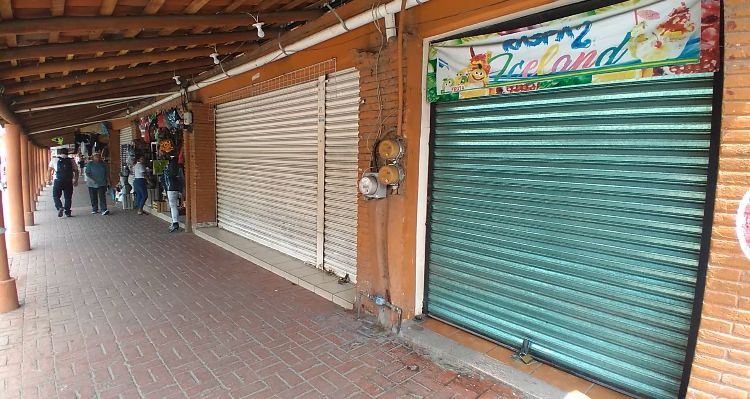 Negocios del centro, optaron por no abrir este viernes