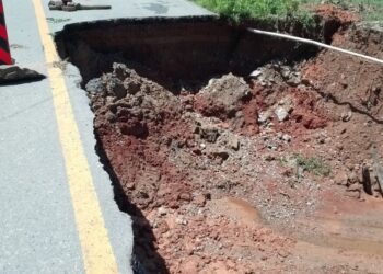 Temen corten en carretera federal a Vallecitos