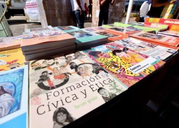 Da Evelyn Salgado banderazo de salida a la distribución de más de 4.7 millones de Libros de Texto Gratuitos en Guerrero
