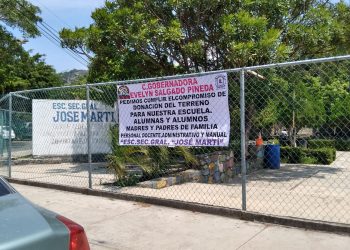 Exigen a Evelyn Salgado, donación de predio para secundaria José Martí