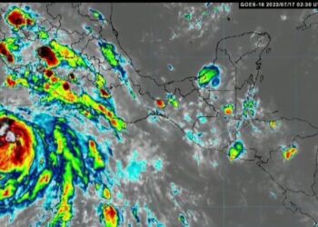 ”ESTELLE” SE INTENSIFICÓ A HURACÁN CATEGORÍA 1