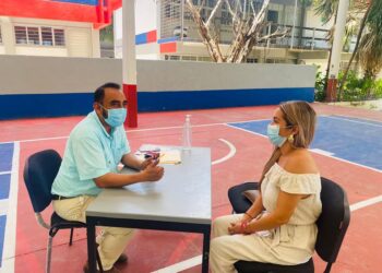 Abrirá escuela de feministas en Zihuatanejo