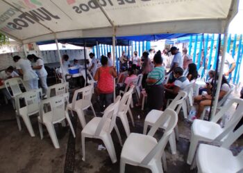 Poca afluencia de niños, reportan en segundo día de vacunación