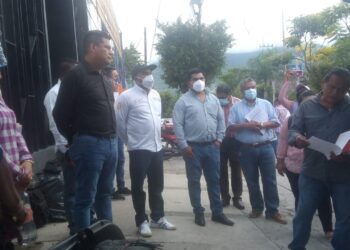 Logran acuerdos y recula director, se mantienen paro del Cecyteg