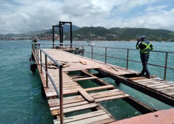 Rehabilitan muelle de playa Las Gatas