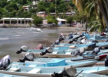 Puerto cumple 72 horas cerrado a navegación; registra variación por sismo
