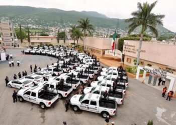 Patrullas y equipamiento con más de 215 mdp para Seguridad Pública de Guerrero