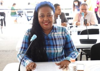 PRESENTAN INICIATIVAS EN EL CONGRESO PARA GARANTIZAR LA PARIDAD DE GÉNERO EN LAS ADMINISTRACIONES ESTATAL, MUNICIPAL Y EL PODER JUDICIAL