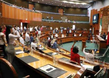 APRUEBA EL CONGRESO CELEBRAR SESIÓN SOLEMNE EN IXCATEOPAN