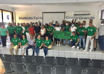 Abandono histórico en magisterio se debe atender, afirma Otilio Valenzo