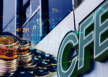 Usuaria le gana demanda a CFE en juicio mercantil por ajuste de facturación