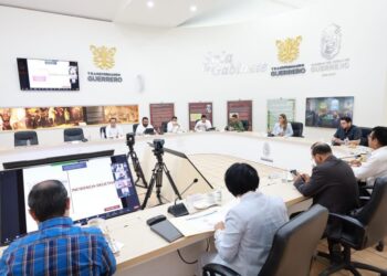 Refuerzan vigilancia en carreteras y zonas de mayor afluencia de visitantes en Guerrero.