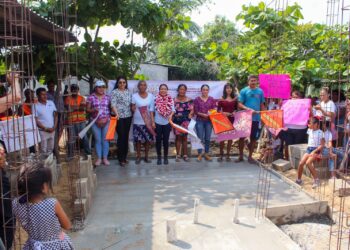 Gobierno de Guerrero inicia programa para atender demandas de la comunidad de Petacalco, afectados por la termoeléctrica