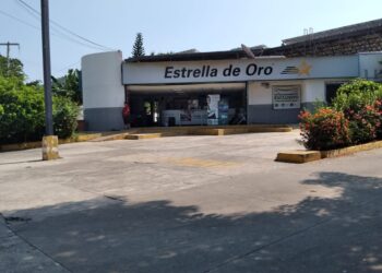 Denuncian baños sucios y discriminación en Estrella de Oro